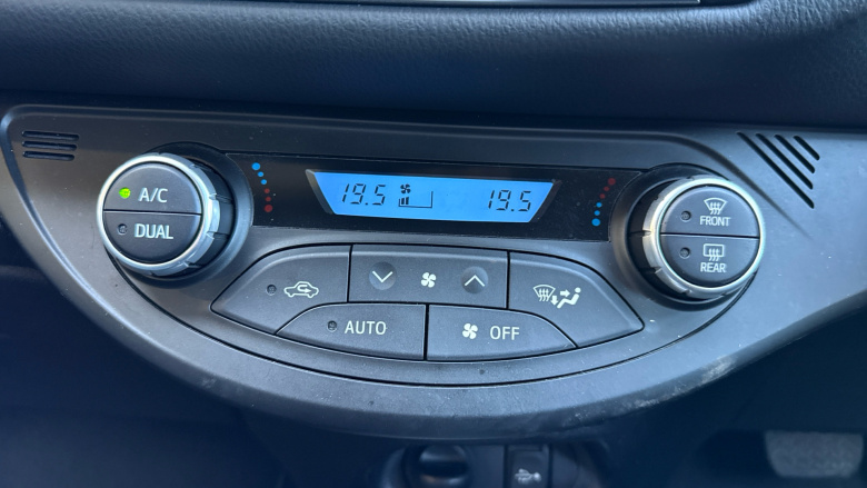 Toyota Yaris 1.5 Hybrid GR-Sport 5dr CVT [Nav] Hybrid Hatchback